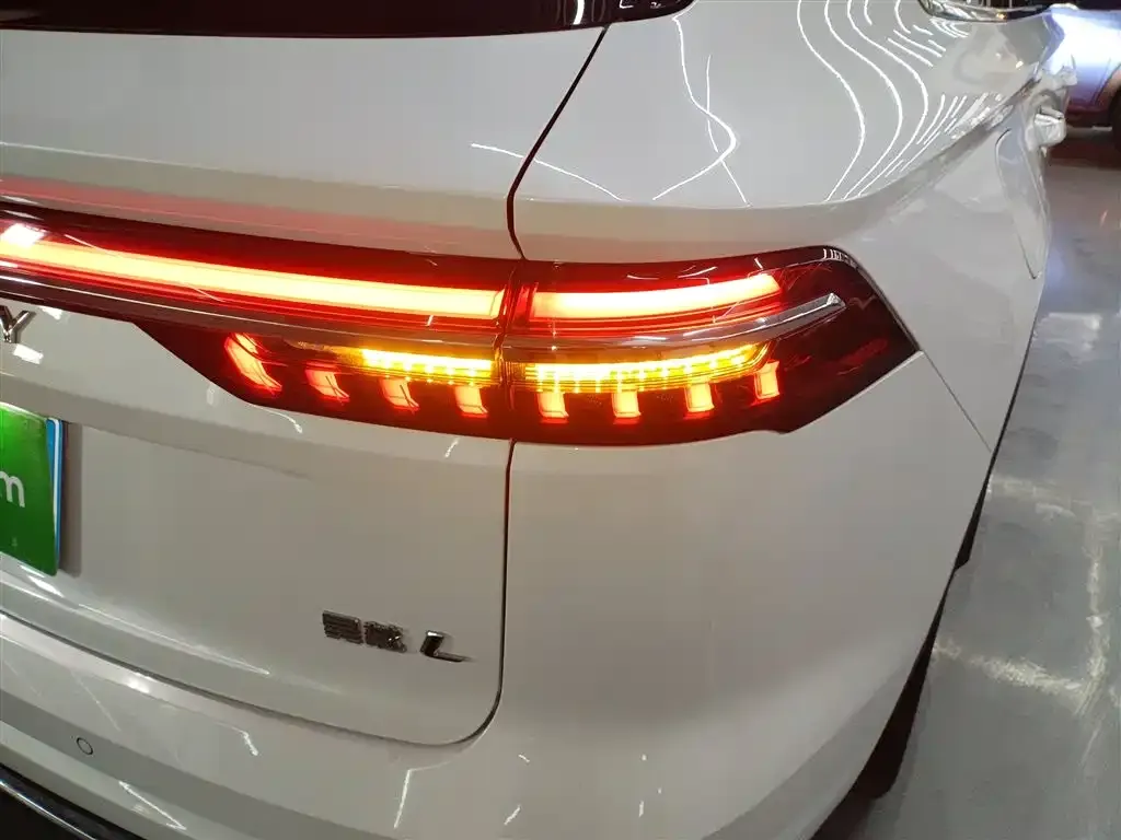 Geely Xingyue L 2024 из CN, фото 2