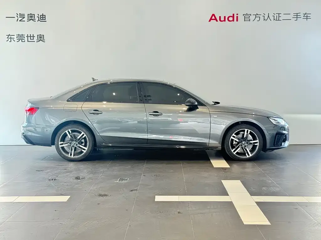 Audi A4L 2023 из CN, фото 6