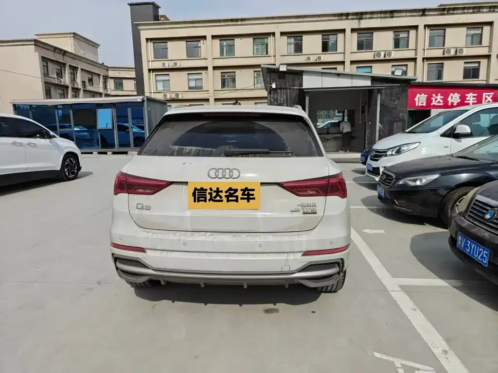 Audi Q3 2022 из CN, фото 7