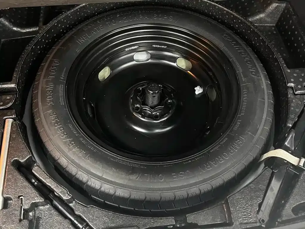 Volkswagen Tiguan L 2022 из CN, фото 8