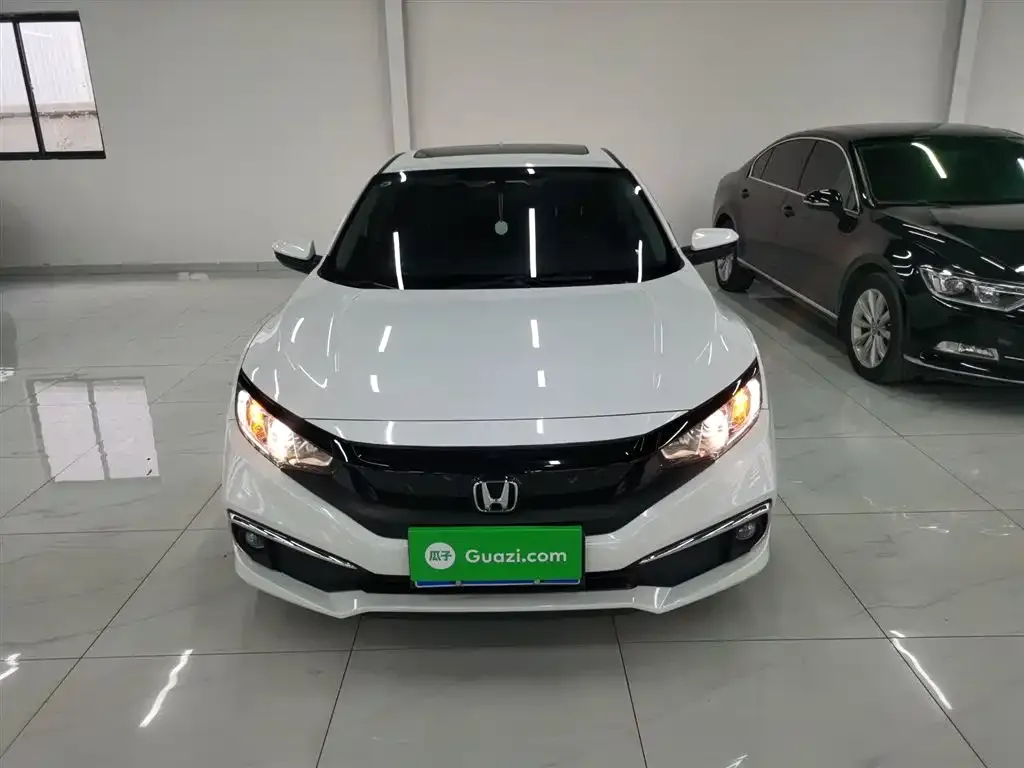 Honda Civic 2021 из CN, фото 2