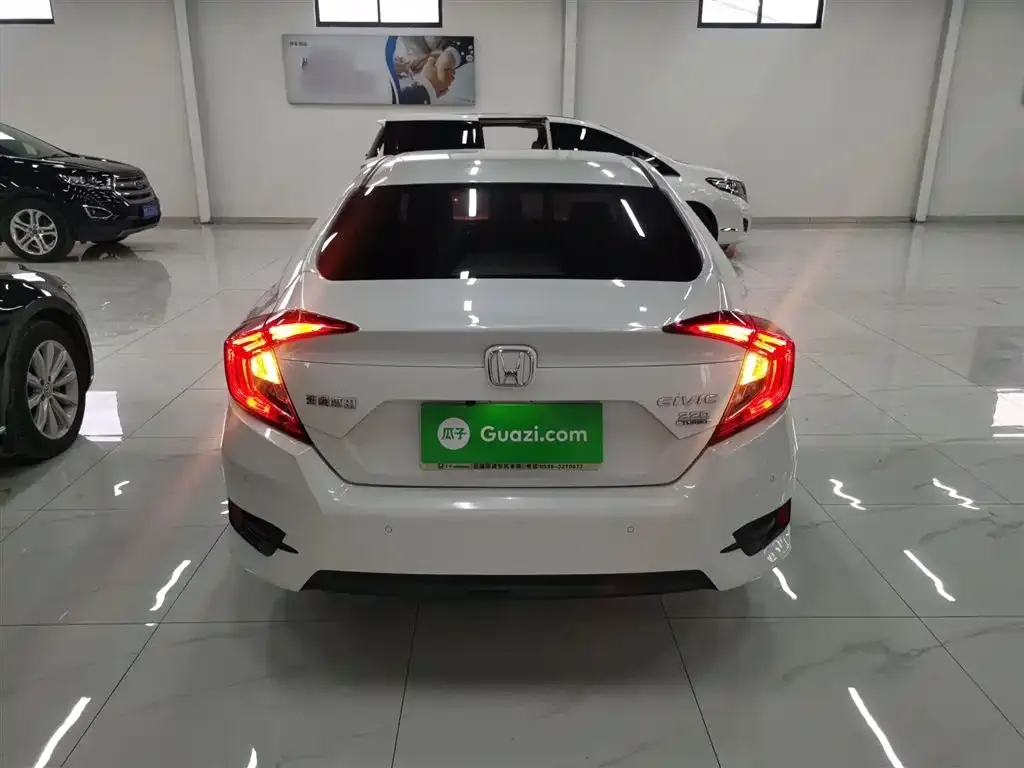 Honda Civic 2021 из CN, фото 4