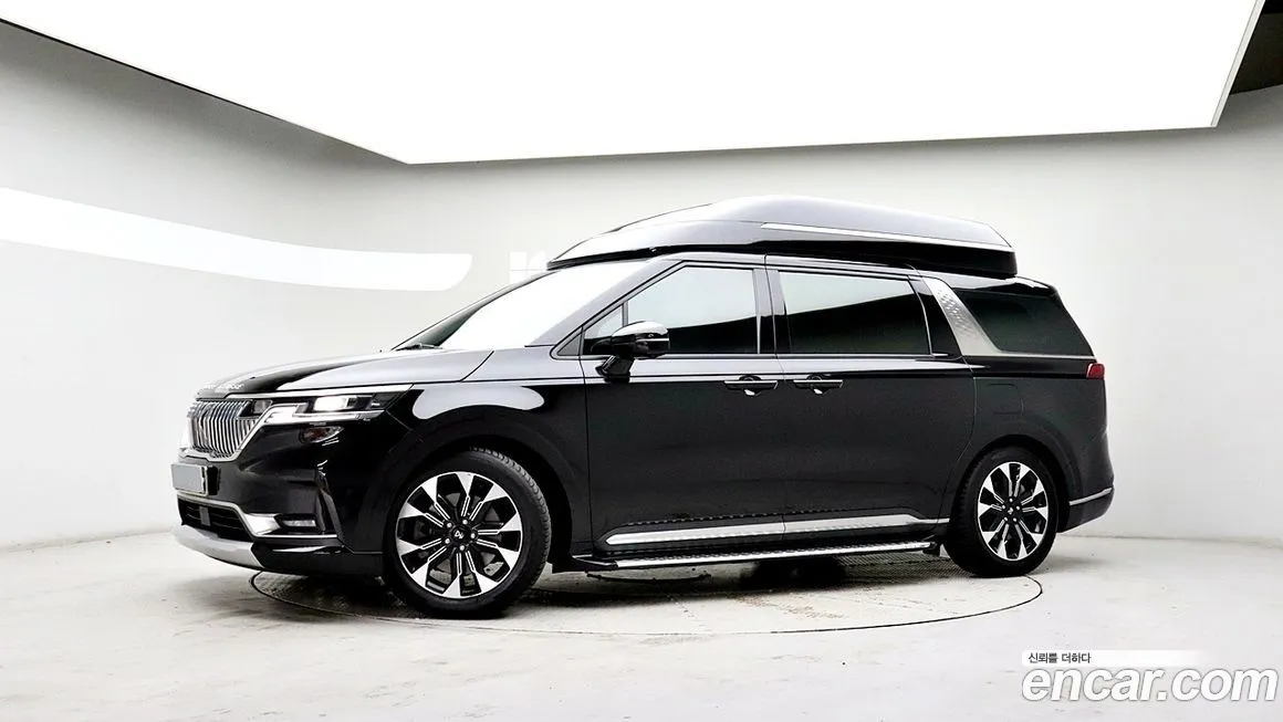 Kia Carnival — фото 4
