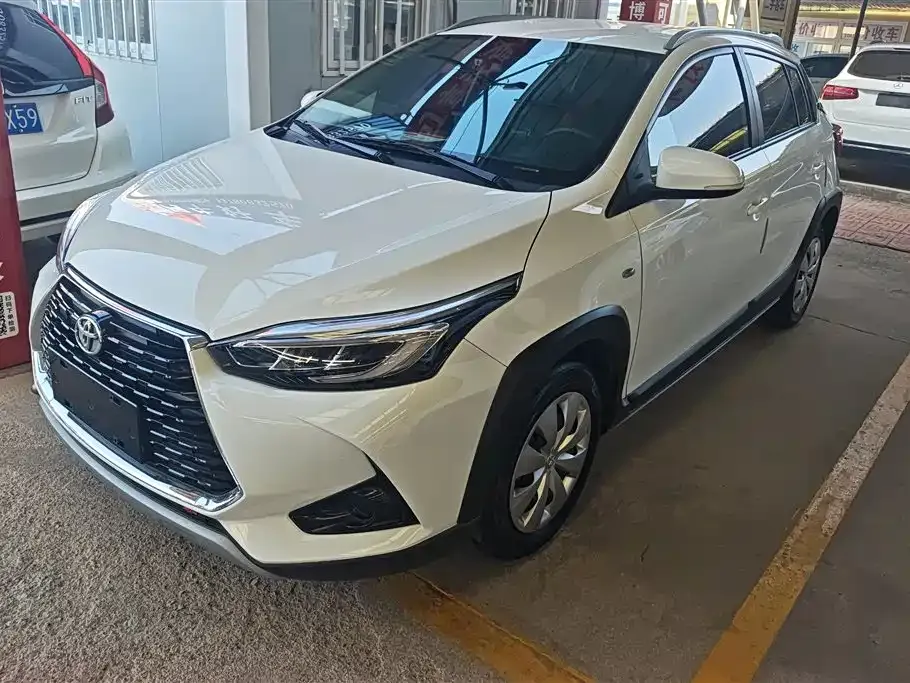 Toyota Yaris L 2023 из CN, фото 1