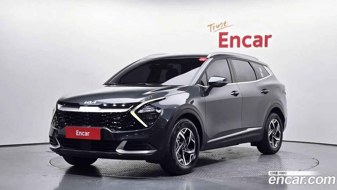 Kia Sportage — фото 1