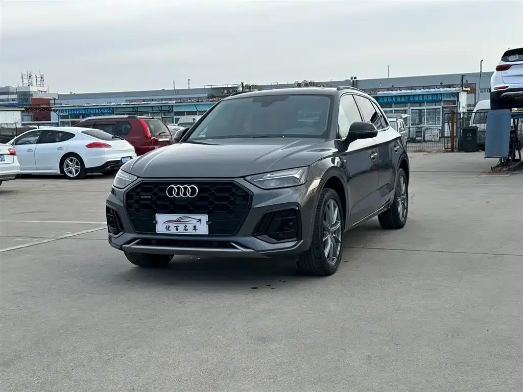 Audi Q5L 2022 из CN, фото 1