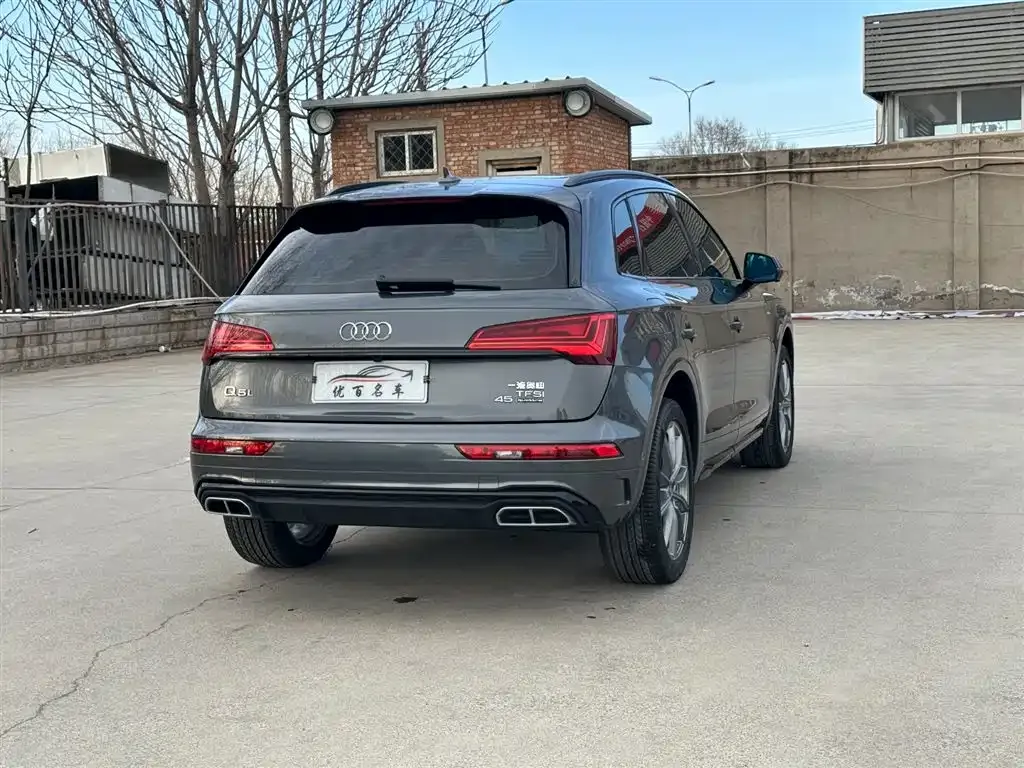 Audi Q5L 2022 из CN, фото 9