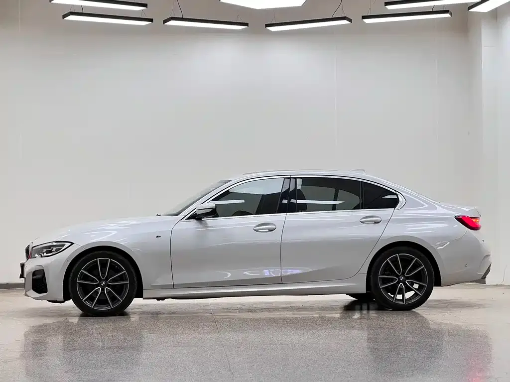 BMW 3 Series — фото 4