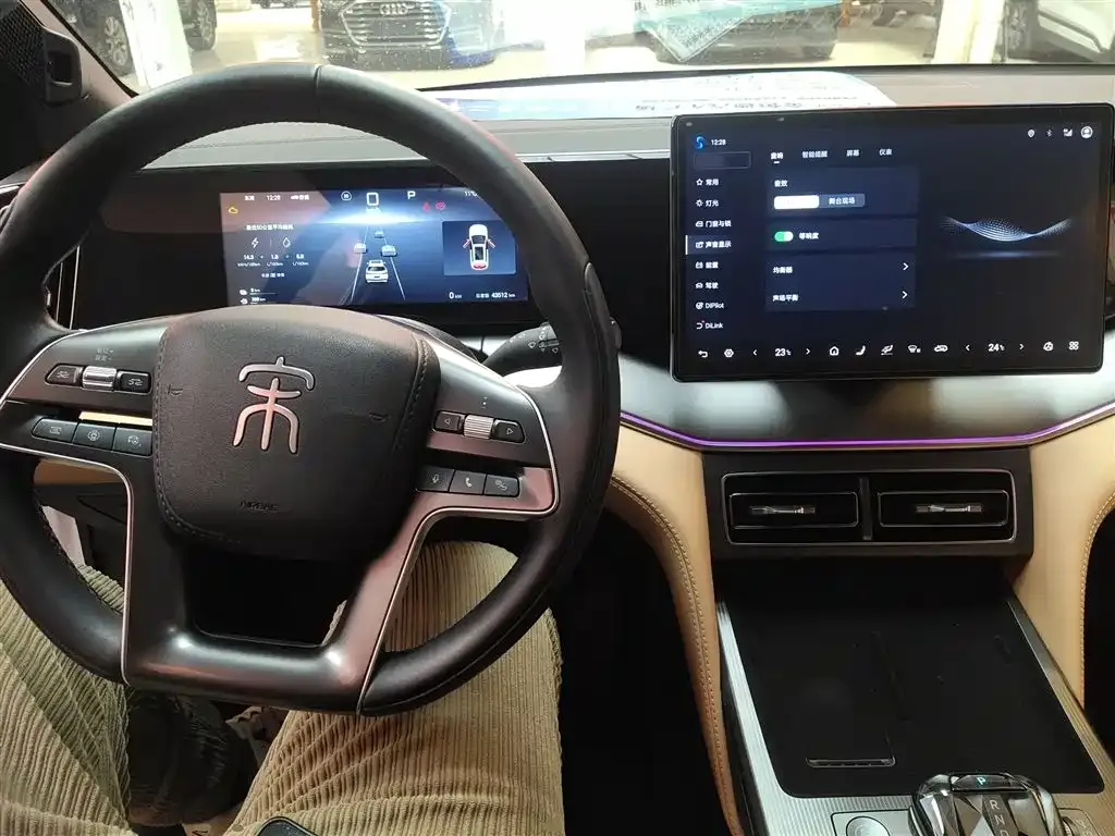 BYD L DM-i 2025 из CN, фото 2