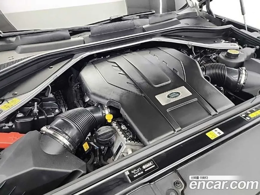 Land Rover Range Rover 2023 из KR, фото 9