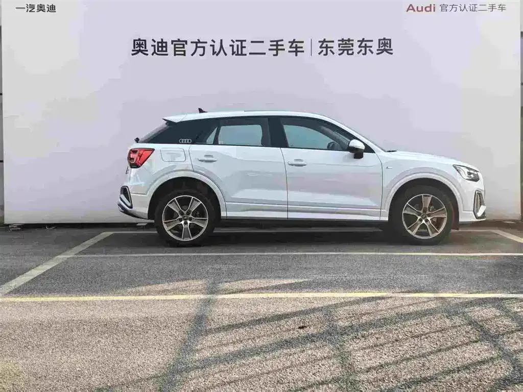 Audi Q2L 2023 из CN, фото 9