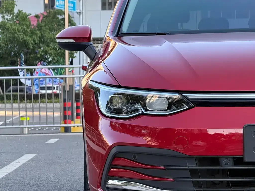 Volkswagen Golf 2022 из CN, фото 5