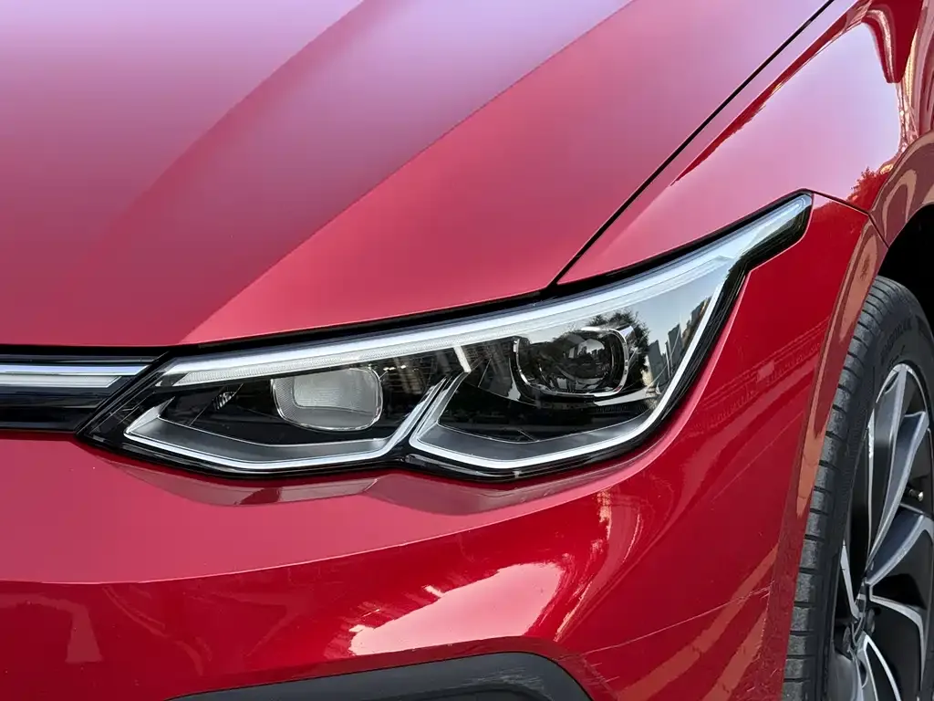 Volkswagen Golf 2022 из CN, фото 4