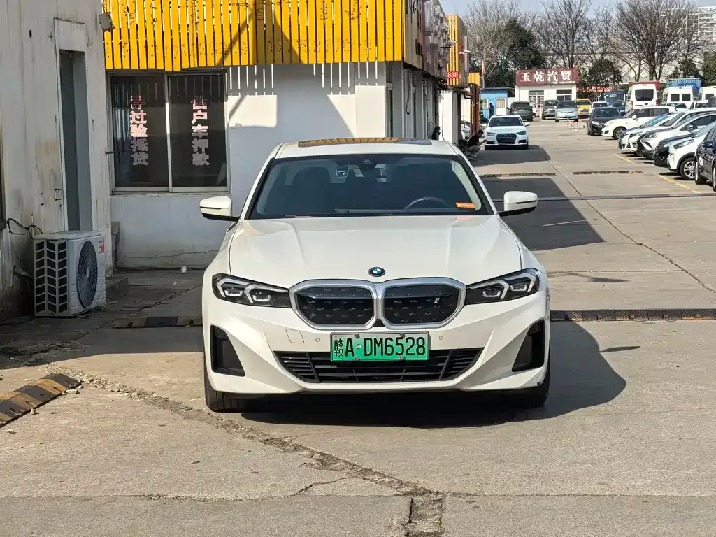 BMW i3 2022 из CN, фото 3