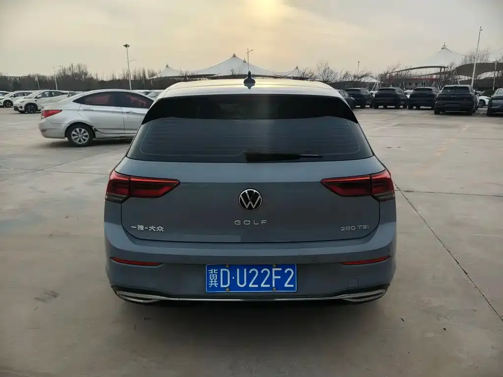 Volkswagen Golf 2022 из CN, фото 7