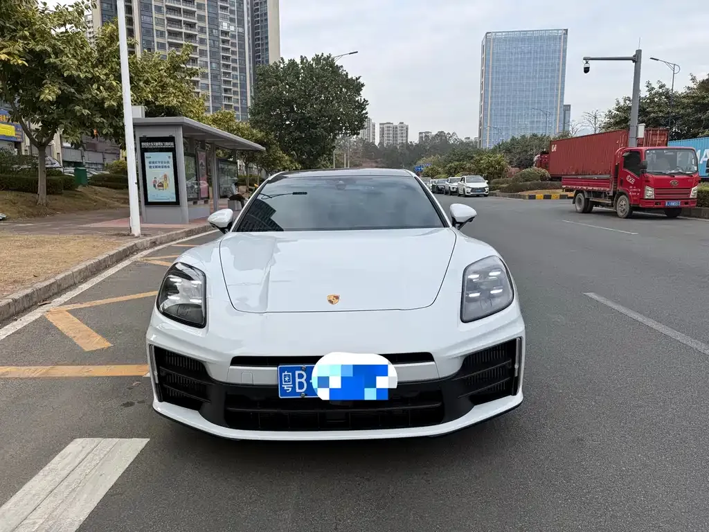 Porsche Panamera 2025 из CN, фото 1