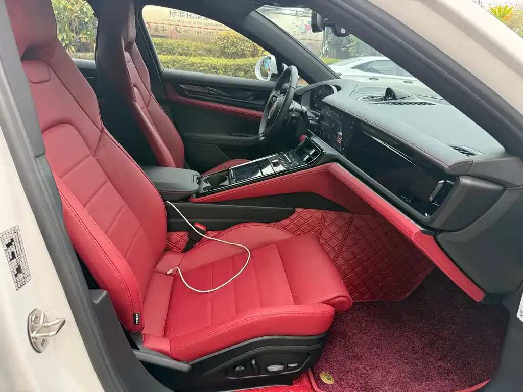 Porsche Panamera 2025 из CN, фото 3