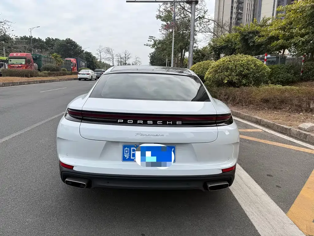 Porsche Panamera 2025 из CN, фото 8