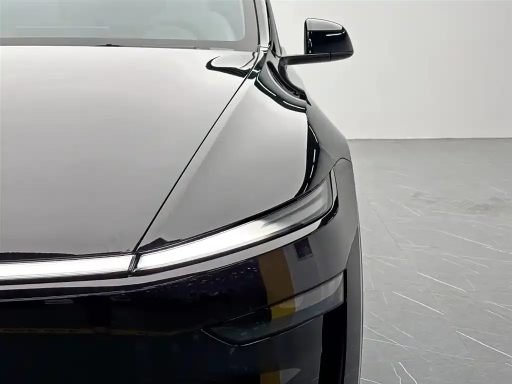 Tesla Model Y 2025 из CN, фото 3