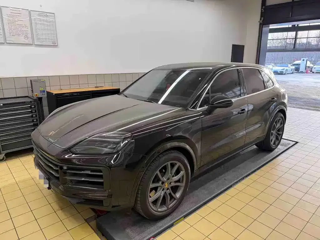 Porsche Cayenne 2023 из CN, фото 1