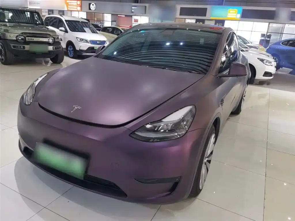 Tesla Model Y — фото 9