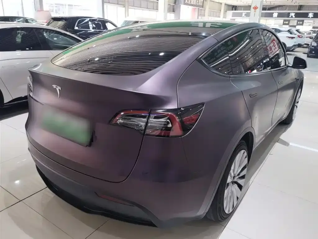 Tesla Model Y — фото 4
