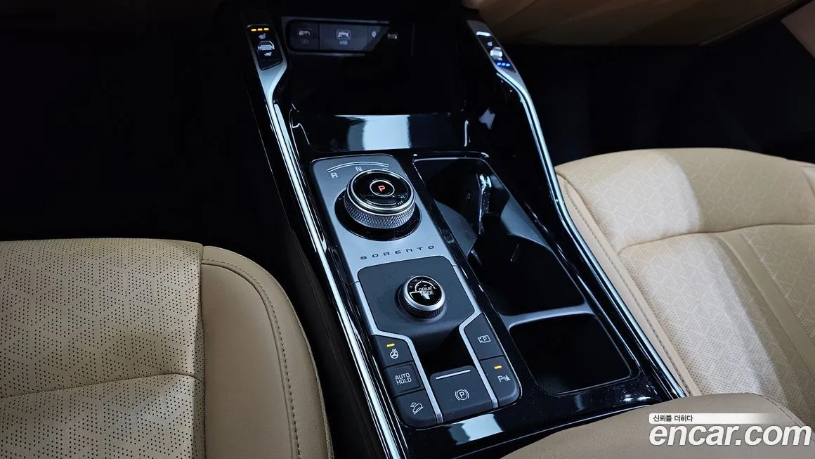 Kia Sorento — фото 9