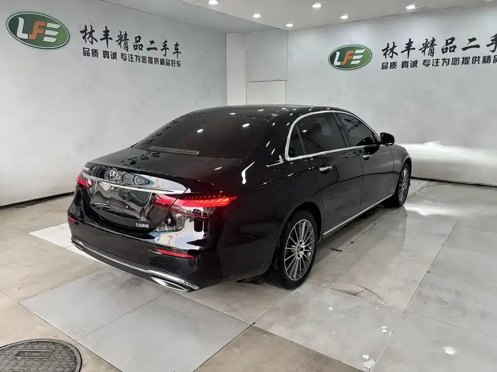 Mercedes-Benz E-Class 2023 из CN, фото 2