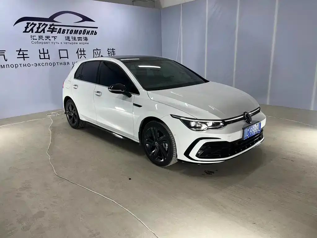 Volkswagen Golf 2023 из CN, фото 8