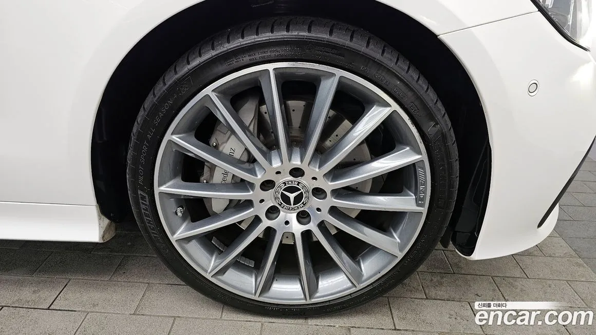 Mercedes-Benz E-Class 2021 из KR, фото 8