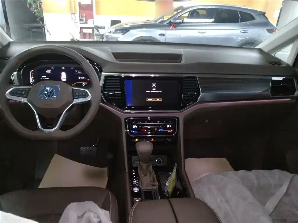 Volkswagen Viloran 2022 из CN, фото 10