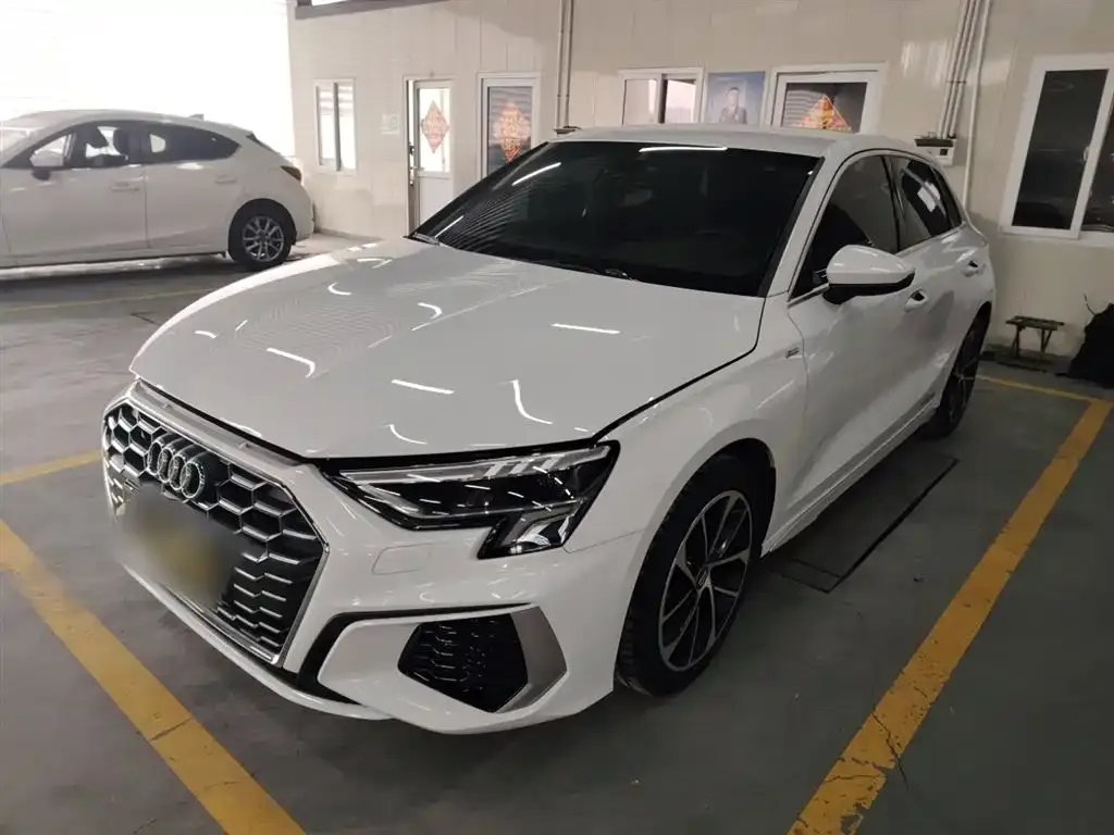 Audi A3 2022 из CN, фото 1