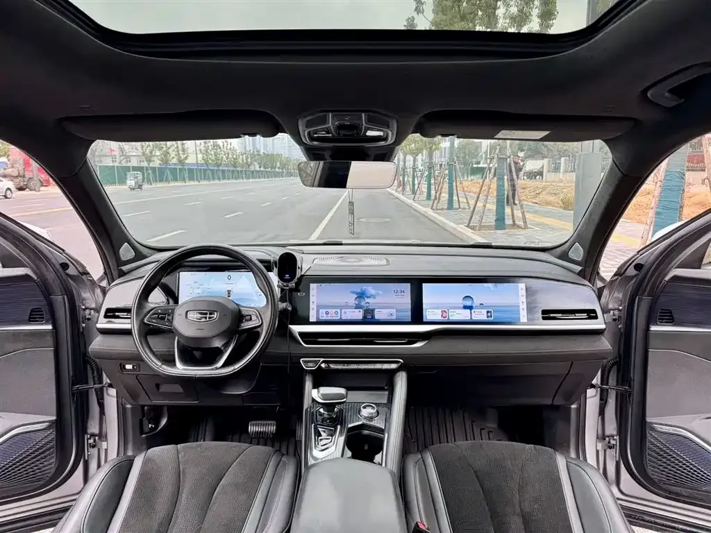 Geely Xingyue L 2024 из CN, фото 4