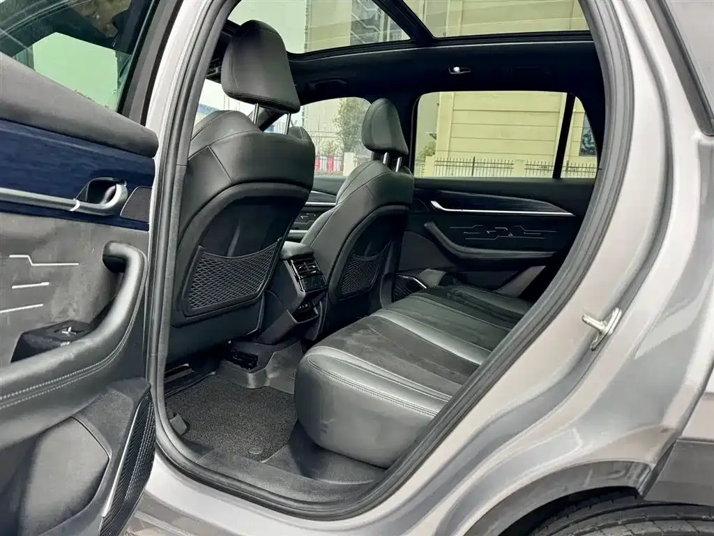 Geely Xingyue L 2024 из CN, фото 3