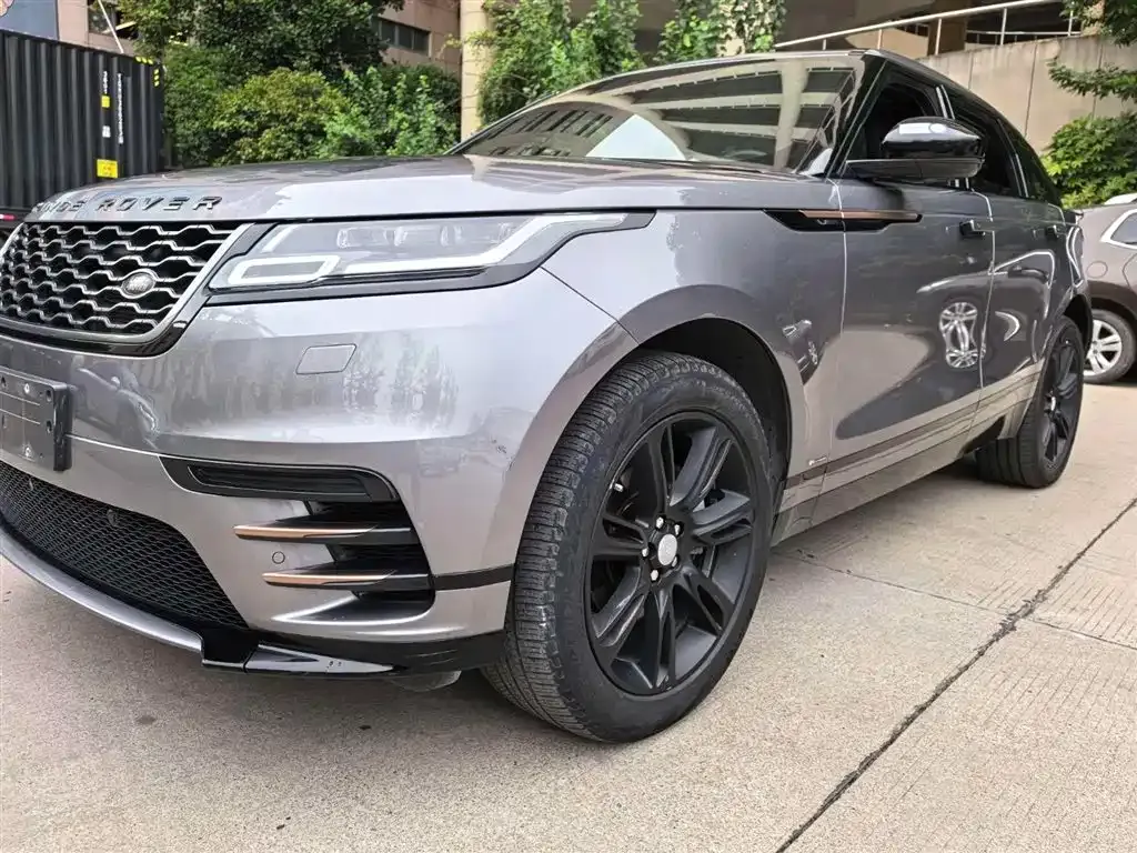 Land Rover Velar — фото 10