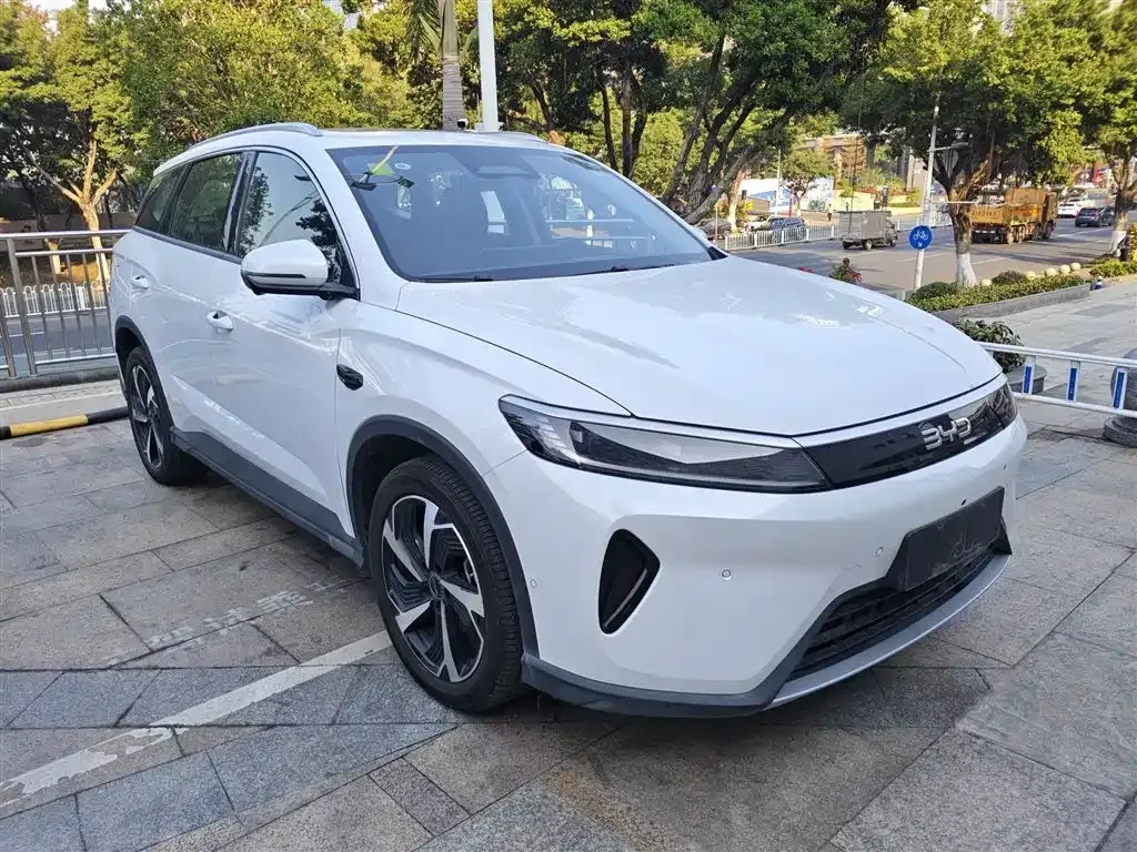 BYD Seal 05 DM-i 2025 из CN, фото 3