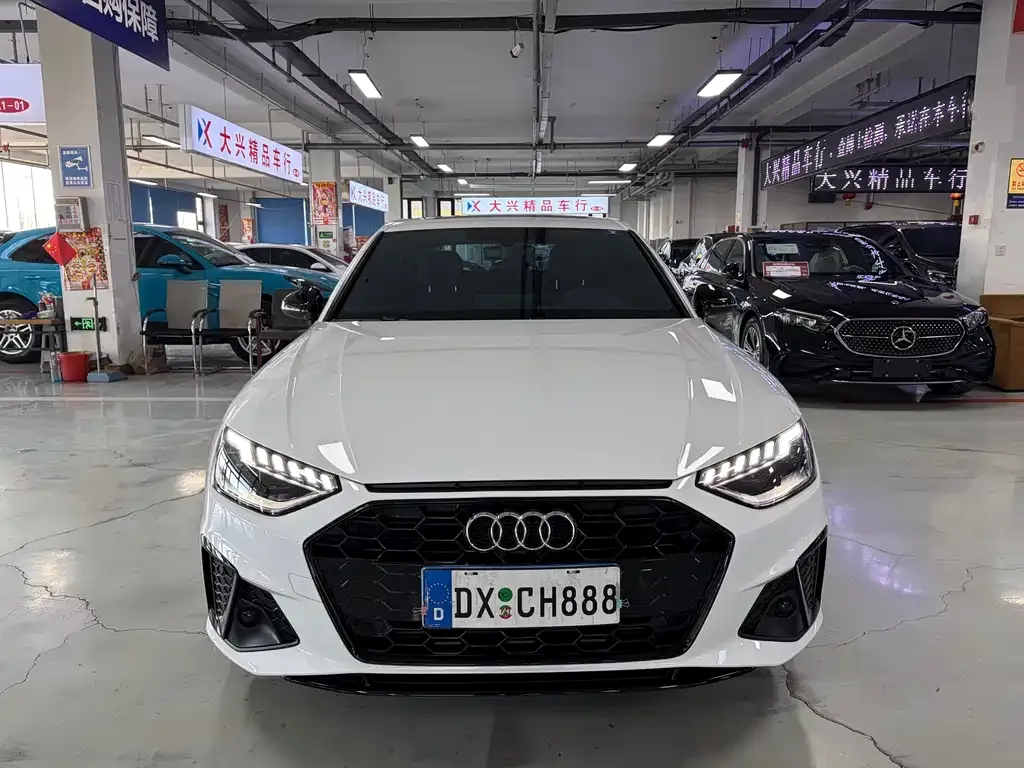 Audi A4L 2024 из CN, фото 7