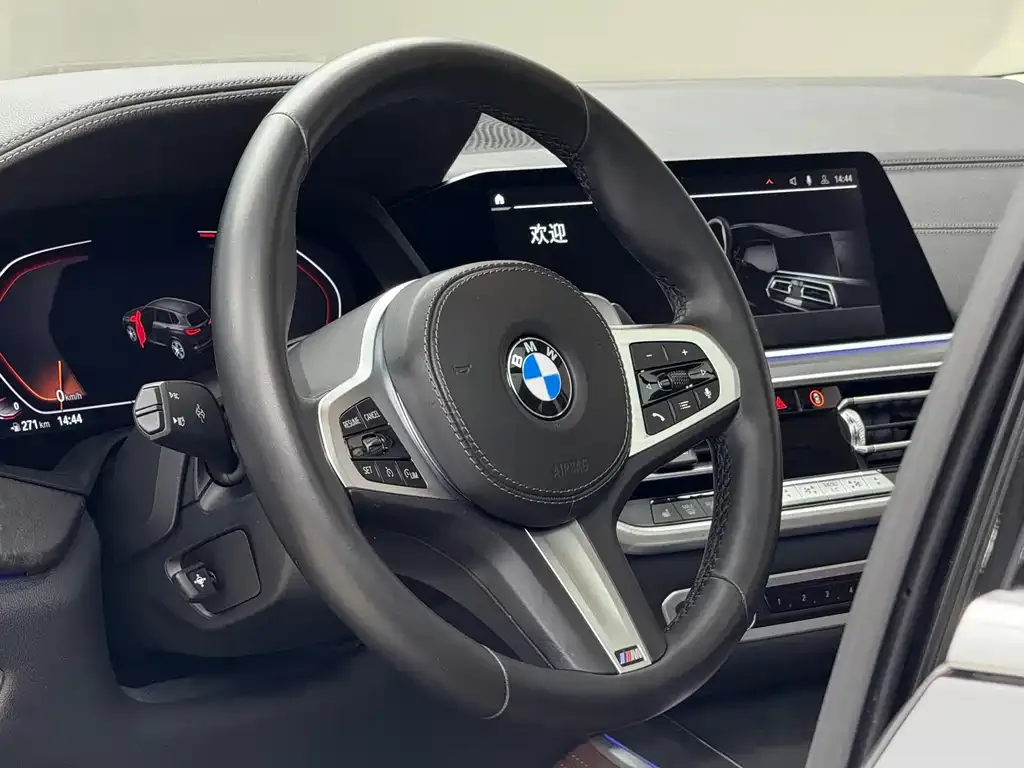 BMW X5 (Import) — фото 4