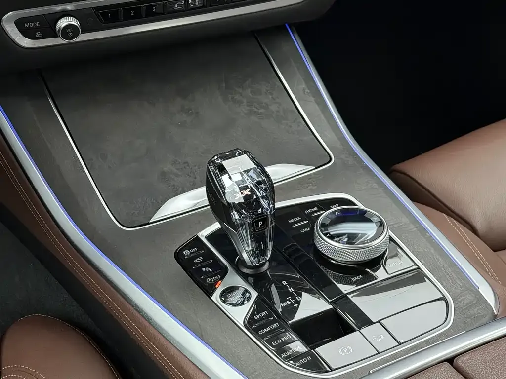 BMW X5 (Import) — фото 6