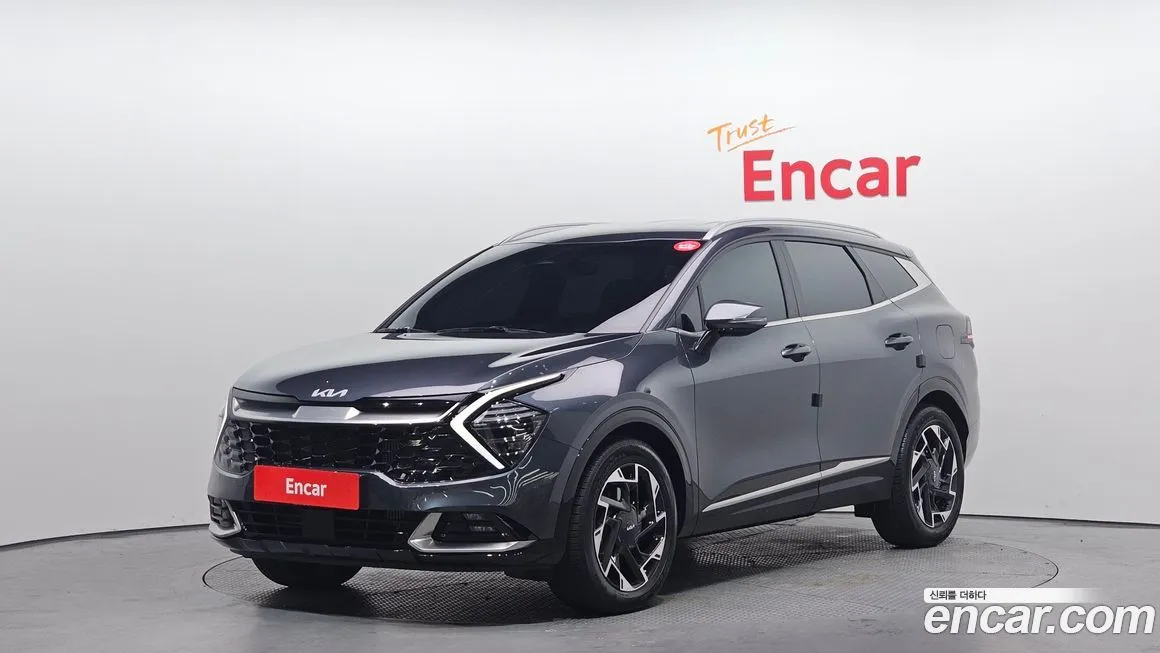 Kia Sportage — фото 1