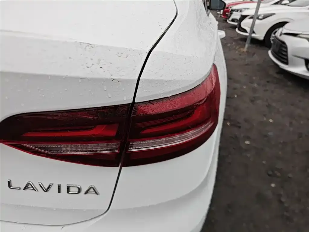 Volkswagen Lavida 2024 из CN, фото 4