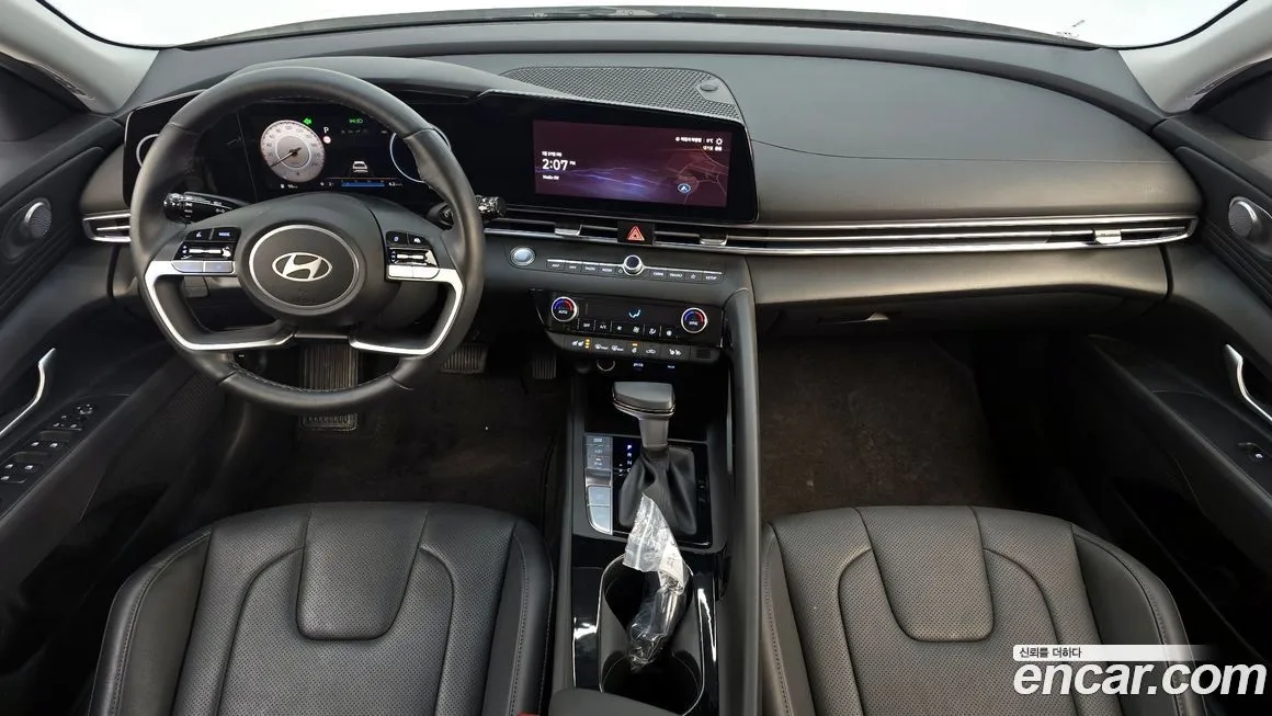 Hyundai AVANTE — фото 9