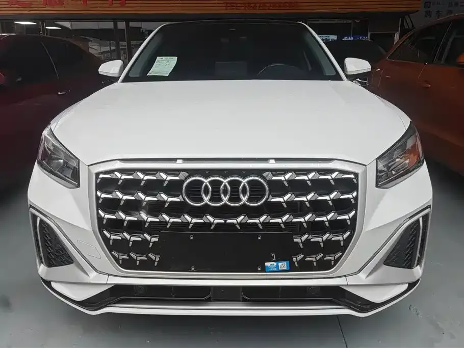 Audi Q2L 2025 из CN, фото 10