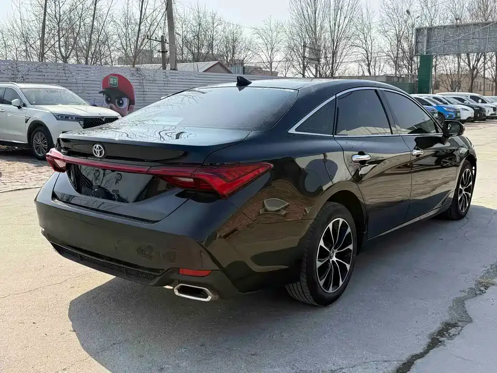 Toyota Avalon 2022 из CN, фото 9