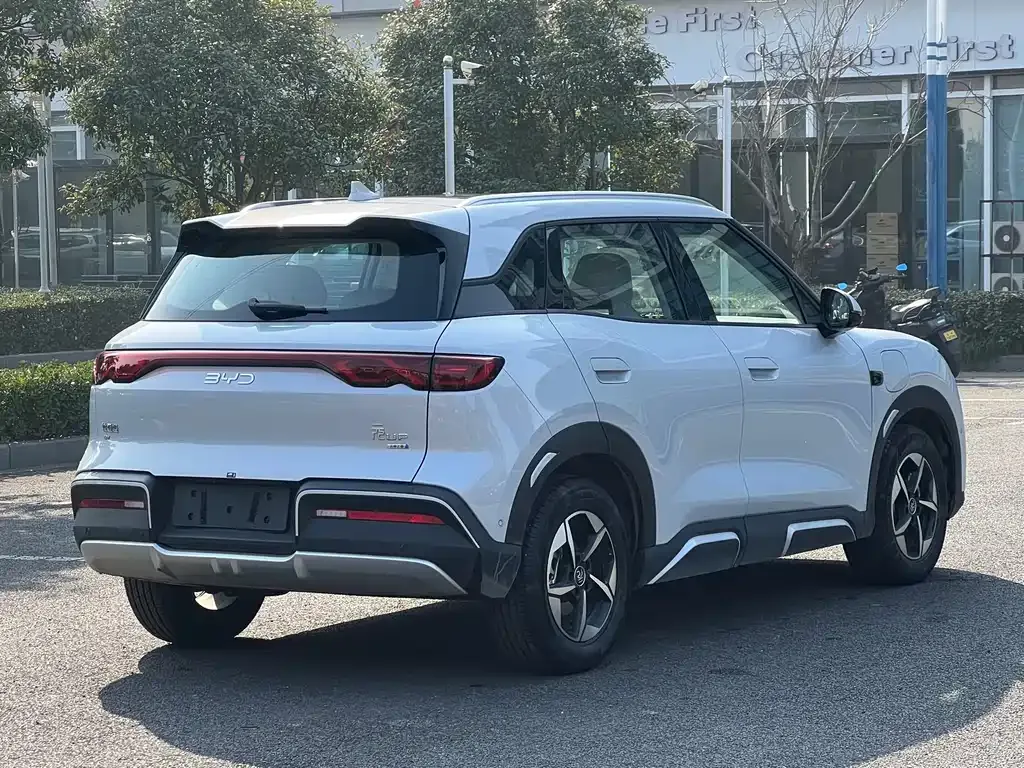 BYD Yuan UP 2025 из CN, фото 8