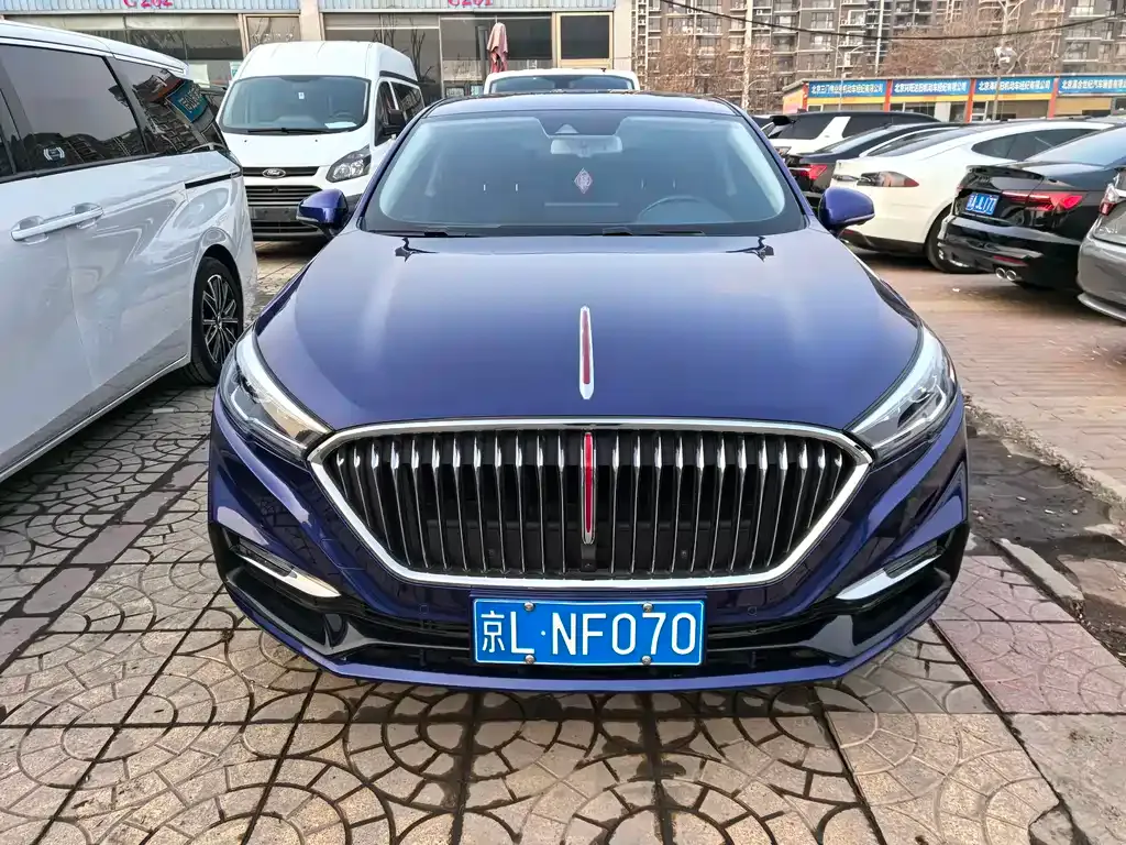 Hongqi H5 — фото 7