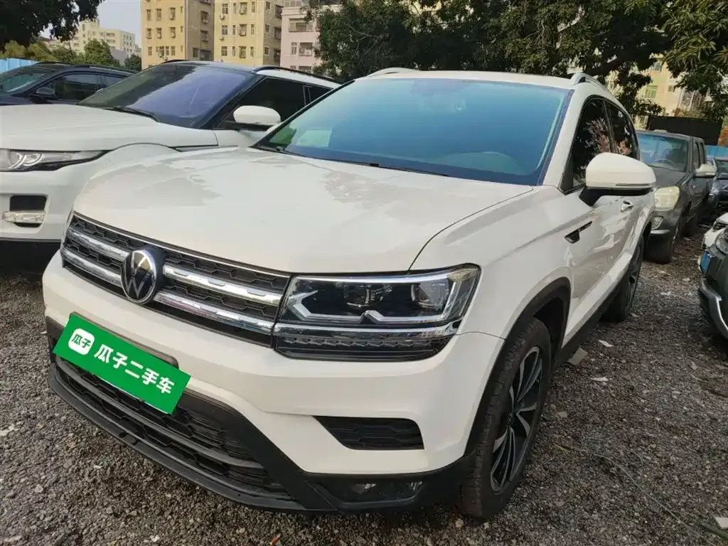 Volkswagen Tharu — фото 3