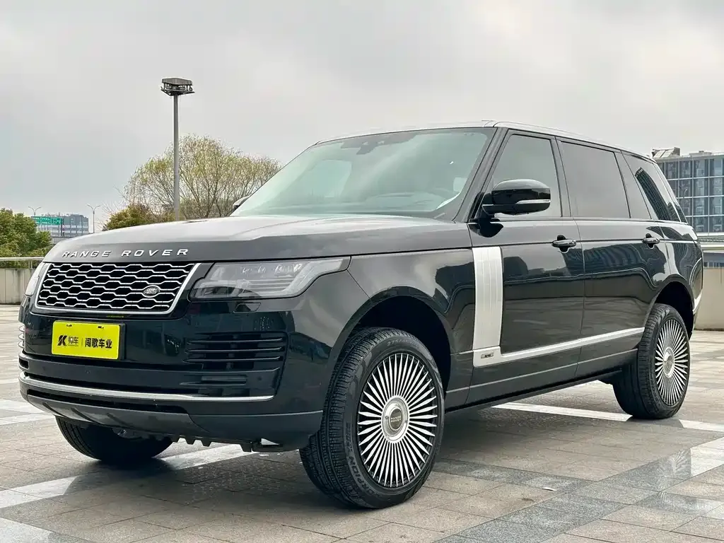 Land Rover Range Rover — фото 1