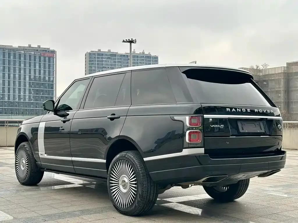 Land Rover Range Rover — фото 9