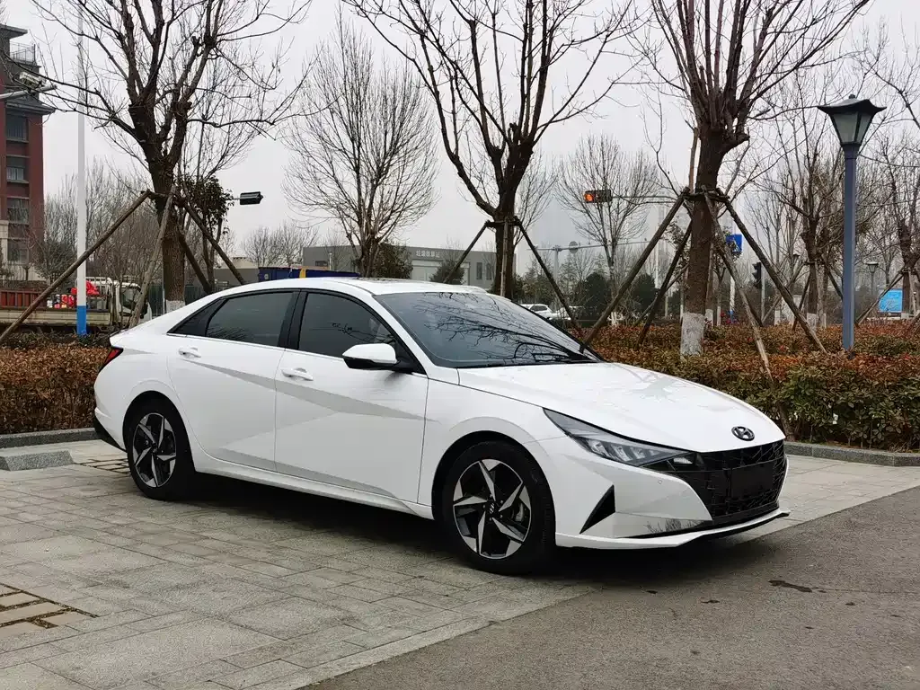 Hyundai Elantra 2024 из CN, фото 8